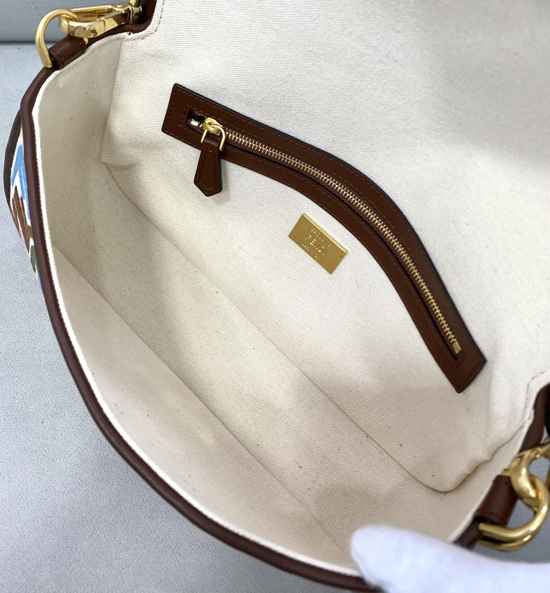 Designer Handbags FD 189