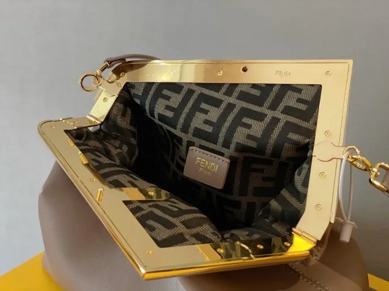 Designer Handbags FD 198