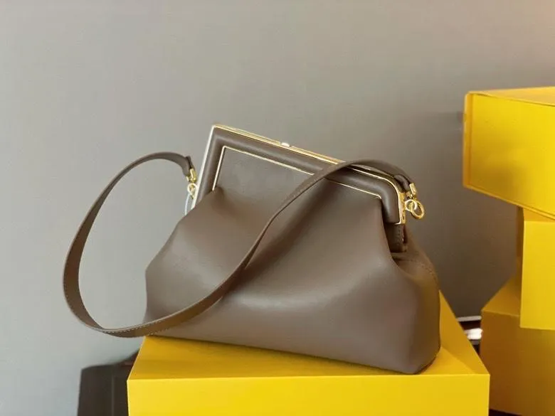 Designer Handbags FD 198