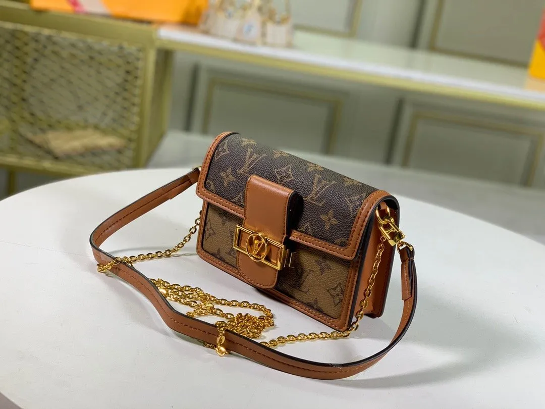 Designer Handbags LN 037