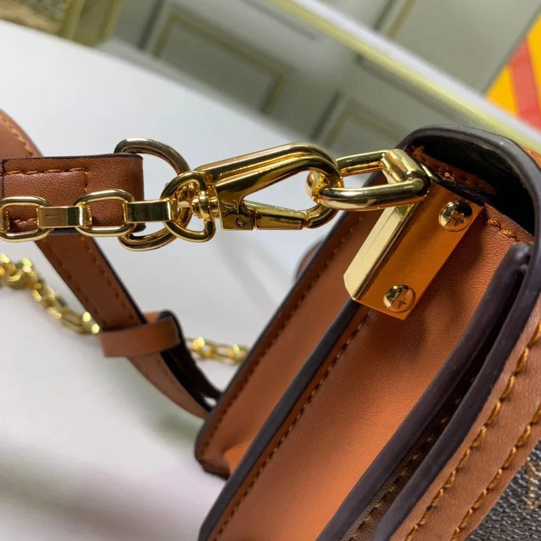 Designer Handbags LN 037