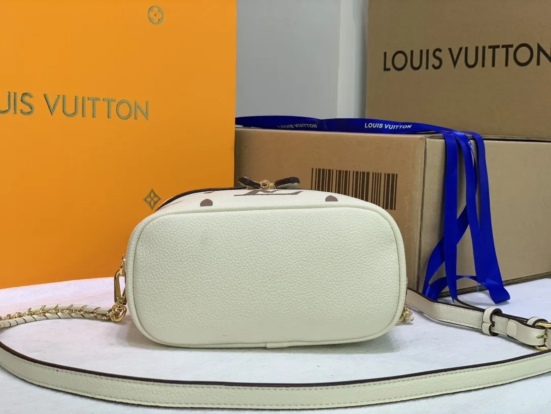Designer Handbags LN 097