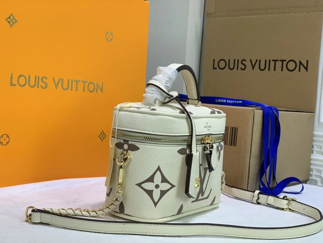 Designer Handbags LN 097