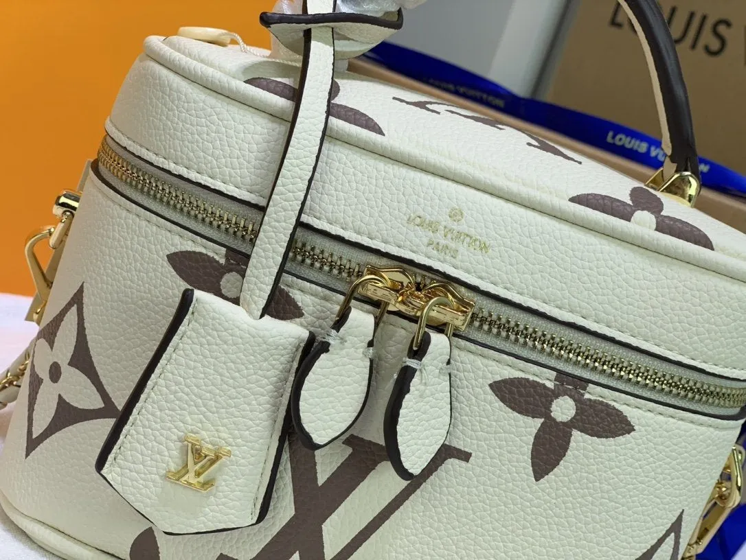 Designer Handbags LN 097