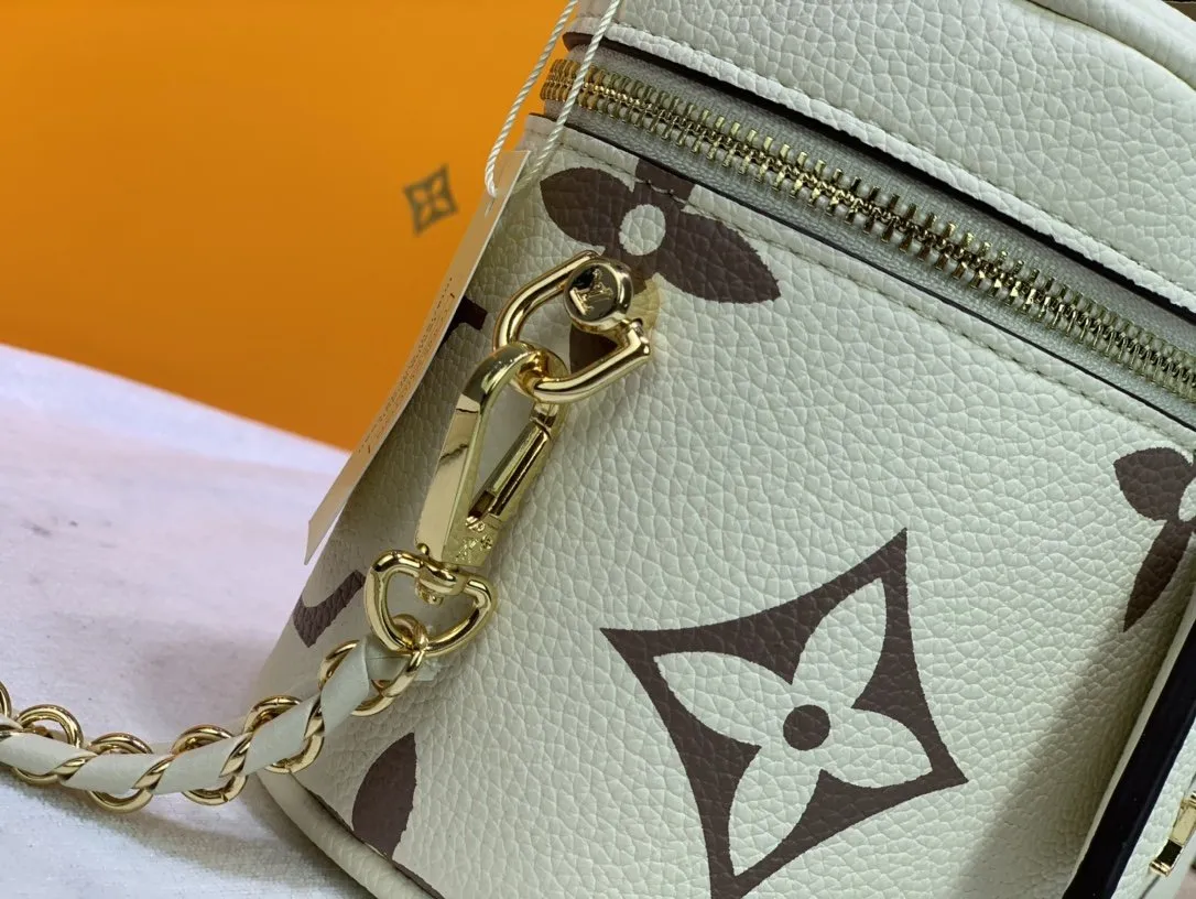 Designer Handbags LN 097