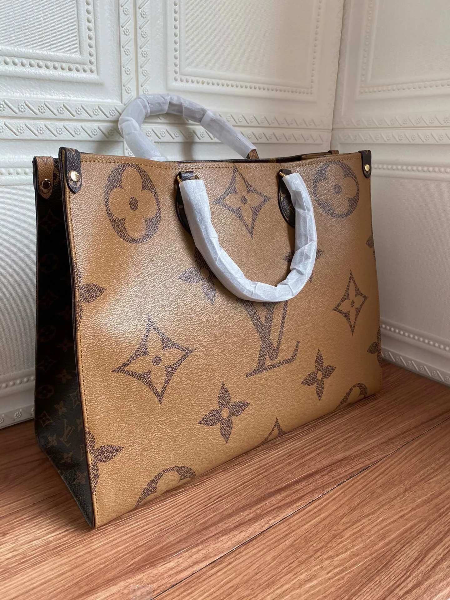 Designer Handbags LN 451